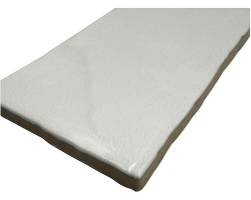 Jednotlivá biela dlaždica