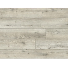 Detail laminátovej podlahy s dreveným vzhľadom