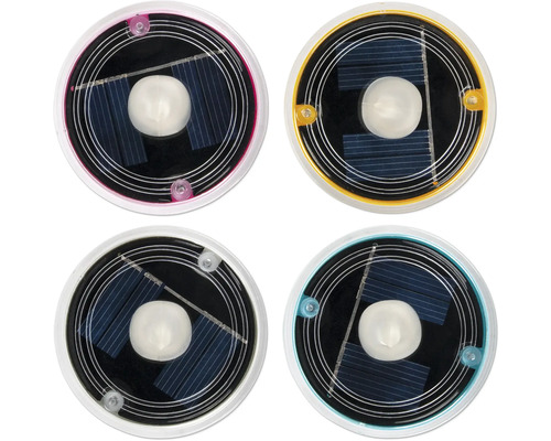 Štyri solárne svetlá pre vonkajšie použitie