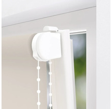 Detailný pohľad na roletu s retiazkovým ovládaním na dekoráciu okien