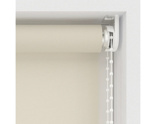 Roleta s retiazkovým ovládaním na dekoráciu okien