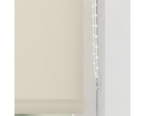 Béžové rolety s retiazkovým ovládaním