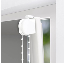 Detail rolety s retiazkovým mechanizmom pri okne