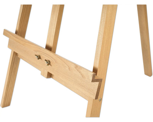 Detailný pohľad na drevený maliarsky stojan