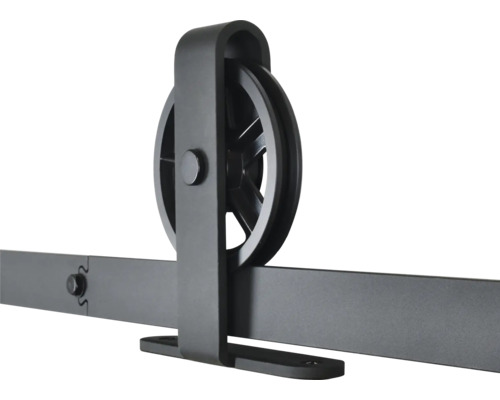 Kovanie posuvných dverí s kolieskom a koľajnicou