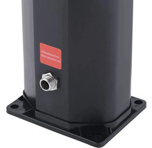 Základňa vodného stĺpika s hadicovou prípojkou