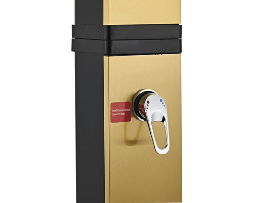 Detail sprchového panela s ovládacou armatúrou a upozornením na horúcu vodu