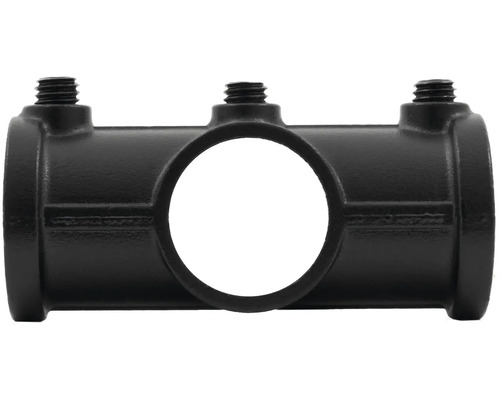 Čierny T-kus s tromi prípojkami pre inštaláciu rúrok