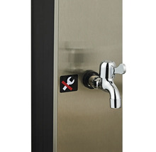 Kohútik na dávkovači nápojov so symbolom 'nie je potrebné náradie'.