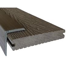 Terasa z drevoplastu s uholníkovým profilom