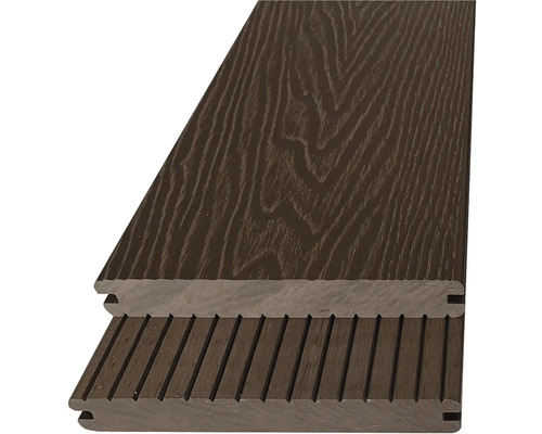 Terasy z drevopolymérového kompozitu s perom a drážkou
