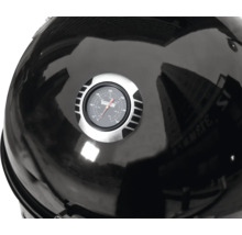 Detailný pohľad na guľový gril s ukazovateľom teploty