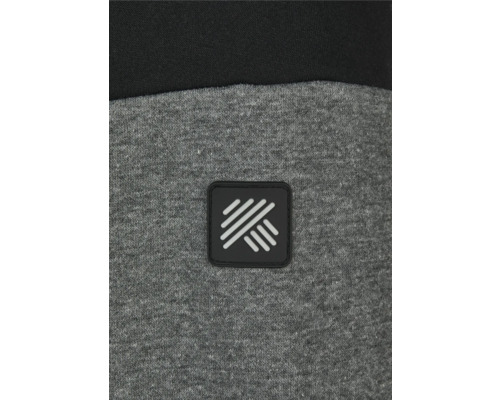 Detail šedej mikiny s čiernym obdĺžnikovým logom