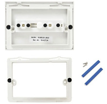 Revízny rám pre splachovaciu nádržku s upevňovacím materiálom