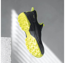 Čierna bežecká obuv s profilovanou podrážkou