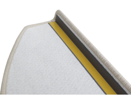 Detail schodiskovej rohože s lepiacimi pásikmi