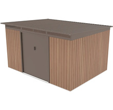 Kovový záhradný domček vo vzhľade dreva s plochou strechou a posuvnými dverami.