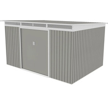 Šedý kovový záhradný domček s pultovou strechou, vetracím pásom a dvojitými posuvnými dverami.