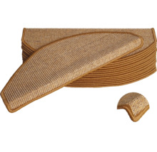 Sisalové rohožky na schody v stohu