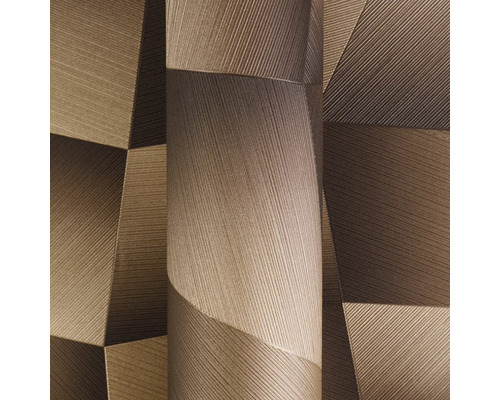 Detail štruktúrovanej tapety s geometrickým vzorom