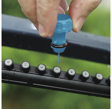 Kvapková závlaha sa pripája k rozdeľovaču