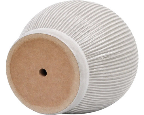 Keramický kvetináč s vrúbkovaným vzorom a drenážnym otvorom