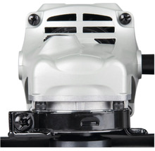 Detailný pohľad na hlavu prevodovky a ochranný kryt uhlovej brúsky