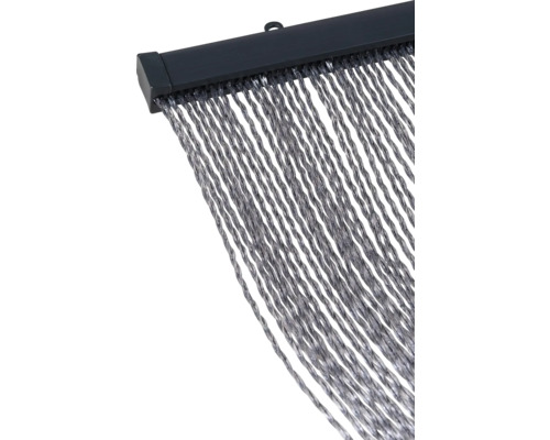 Záves z pletených šnúr so závesnou lištou