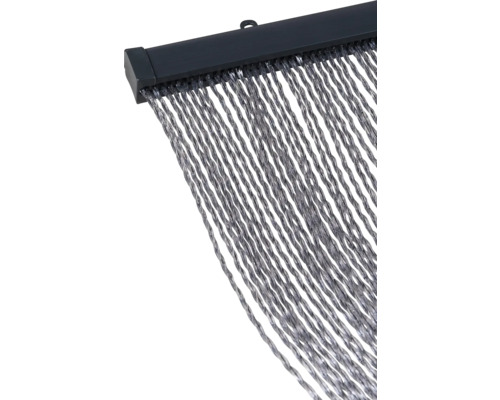 Šnúrový záves s uchytením