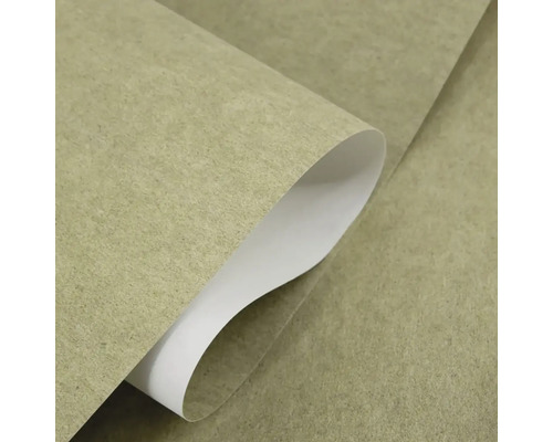Štruktúrovaná tapeta v béžovej farbe so srolovaným rohom a bielou zadnou stranou.
