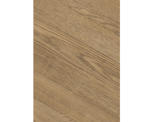 Detailný pohľad na podlahovú krytinu v dekore duba s výraznou kresbou dreva.