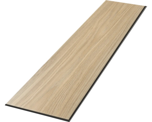 Jednotlivá podlahová lamela s dekorom duba, jemnou textúrou dreva a tmavou hranou.