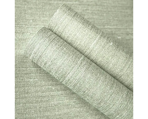 Detailný záber štruktúrovanej tapety so vzhľadom ľanu a jemnou horizontálnou textúrou.