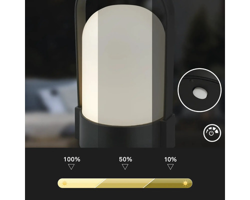Prenosná LED lampa s funkciou stmievania v úrovniach jasu 100 percent, 50 percent a 10 percent.