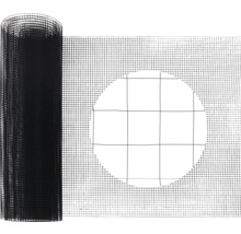 Čierne jemné pletivo v roli s detailným pohľadom na štruktúru mriežky.