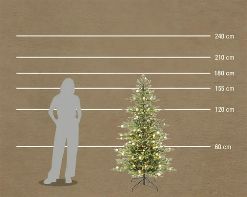 Umelý vianočný stromček s osvetlením v porovnaní veľkosti s ľudskou siluetou, výška 155 centimetrov.