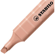 Zvýrazňovač Stabilo so skoseným hrotom a Stabilo Logo.