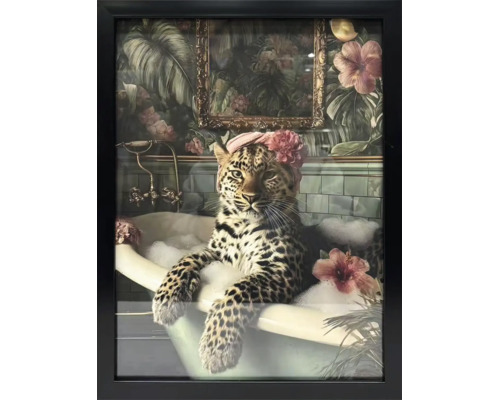 Trojrozmerný nástenný obraz leoparda vo vani s penou, tropickými rastlinami a čiernym rámom.