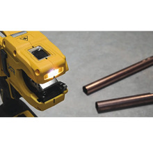 Aku rezačka medených rúrok (Ø12–35) DeWalt DCE154N-XJ, 18V XR bez akumulátora
