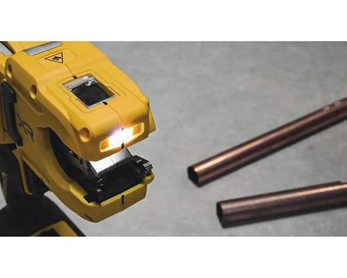Aku rezačka medených rúrok (Ø12–35) DeWalt DCE154N-XJ, 18V XR bez akumulátora