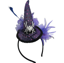 Čelenka s klobúkom čarodejnice s motívom pavúka a perím ako kostýmový doplnok na Halloween