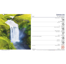 List nástenného kalendára na jún 2027 s fotografiou vodopádu Skogafoss na Islande a tabuľkovým prehľadom týždňa.