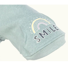 Rukáv mikiny s motívom dúhy a nápisom Smile