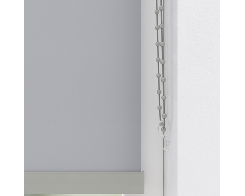 Roleta s ovládacou retiazkou