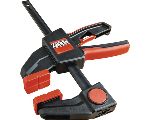 Páková zvierka Bessey s čiernym rámom a červenými detailmi