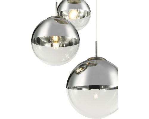 Závesné svietidlo s tromi guľovitými tienidlami