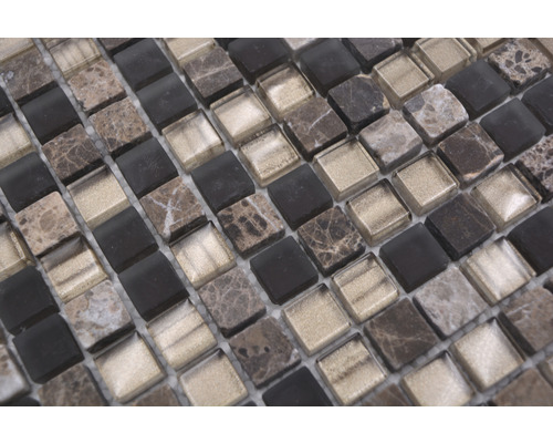 Mozaikové dlaždice zo skla a prírodného kameňa