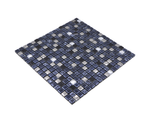 Mozaiková dlaždica zo skla a kovu