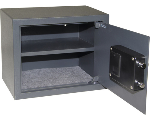 Otvorený trezor s policami