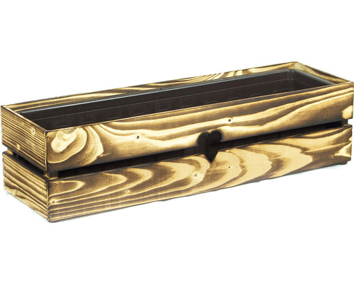 Drevený kvetináč s výrezom v tvare srdca